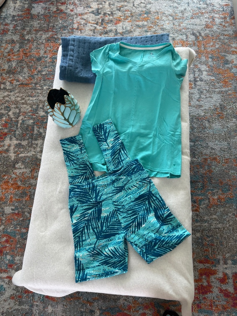 Soft Surroundings Turquoise Print Leggings and Isaac Tee Sz S